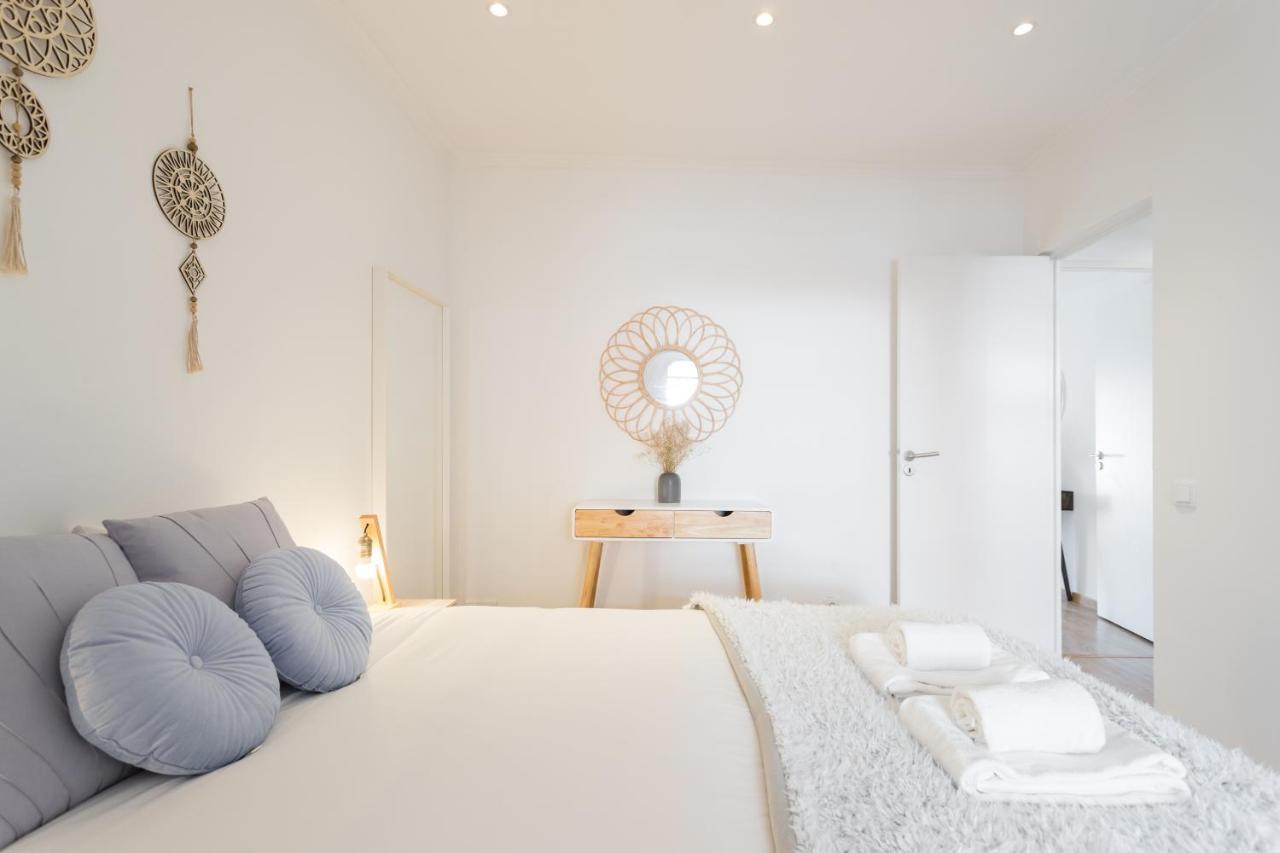 Rato Cozy 3Br W/Balcony - By Lu Holidays Leilighet Lisboa Eksteriør bilde